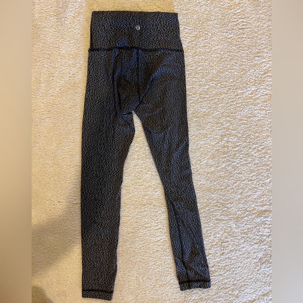 Lululemon Size 2 Pattern Leggings